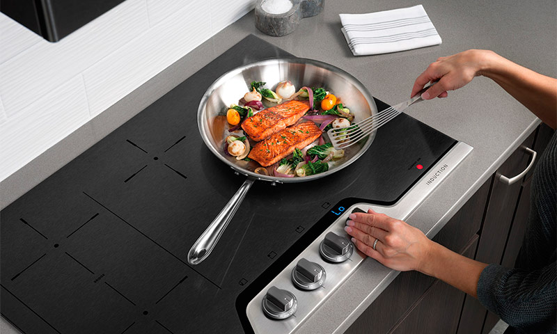 Как выбрать индукционную варочную панель: практические советы