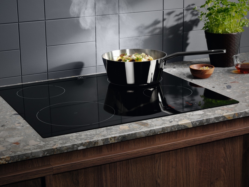 Сравнение зон нагрева индукционной панели