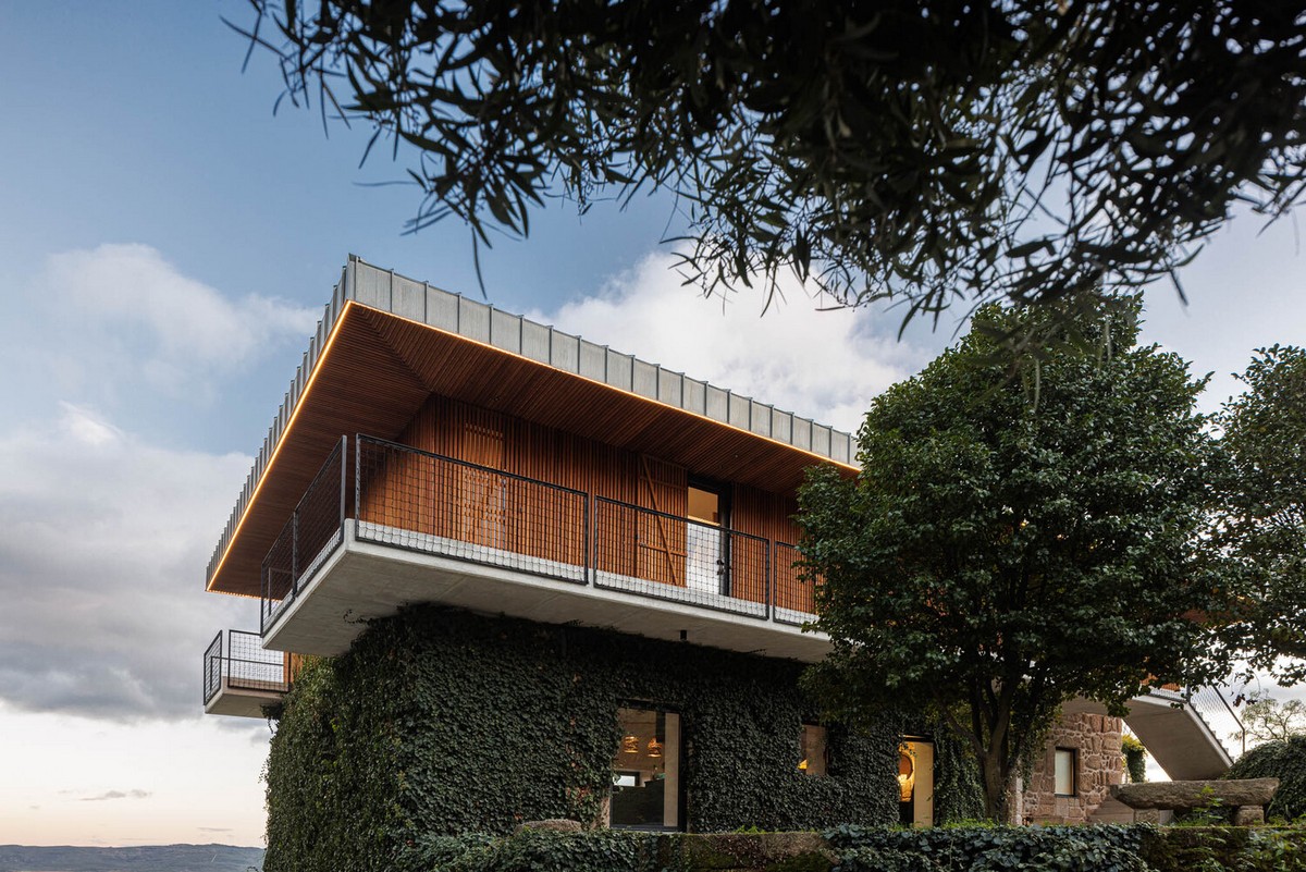 Второе дыхание: как старинный каменный дом в Португалии превратили в современный туристический комплекс