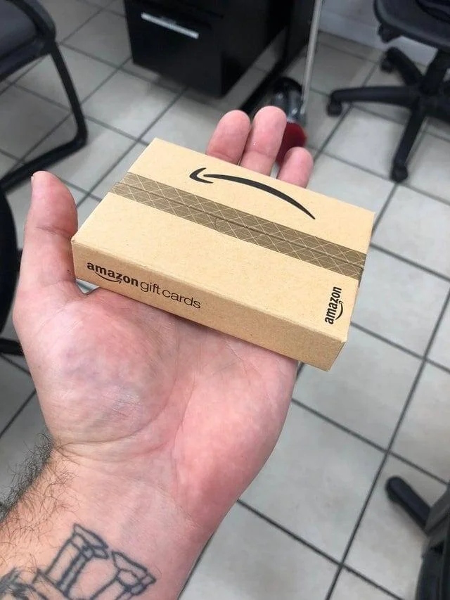 Мини-коробка от Amazon