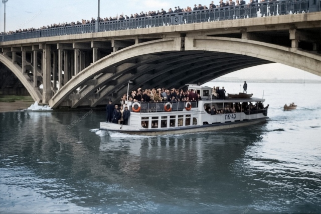 Воронеж в 1960-е: как жил город на старых фотографиях