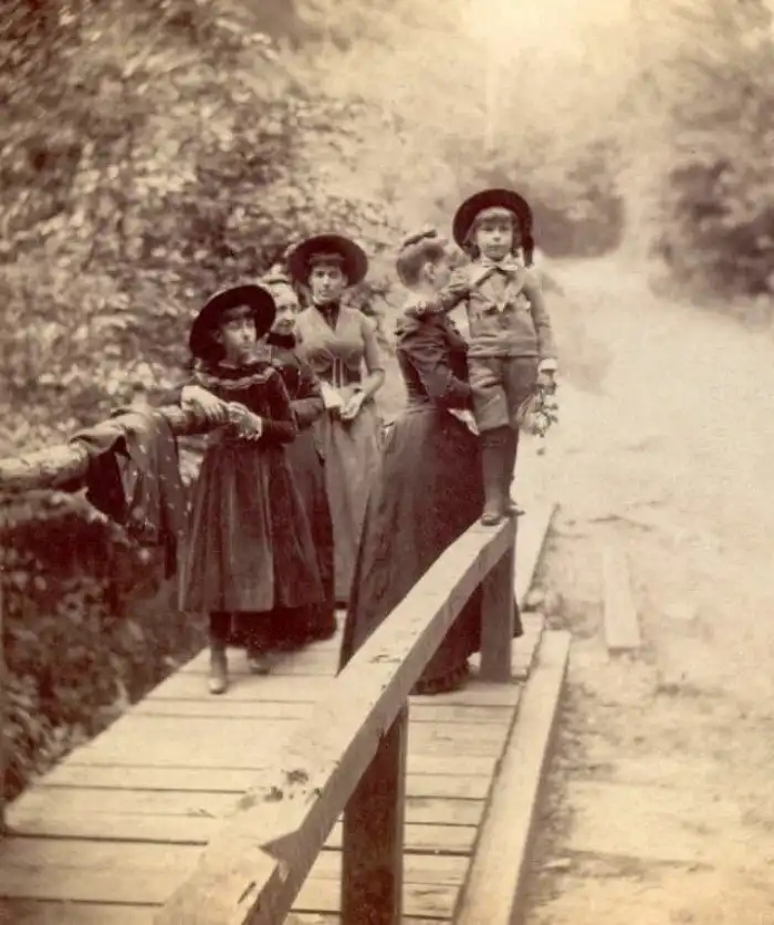 Нескучная Викторианская эпоха: шуточные фотографии из жизни англичан